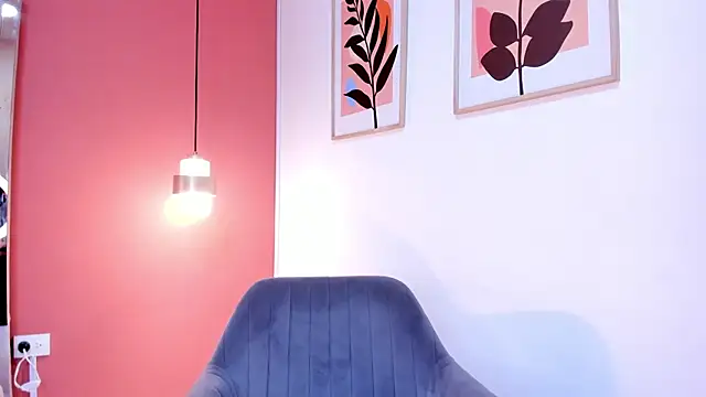 Chat +18 de Zamira_Taylor ao vivo