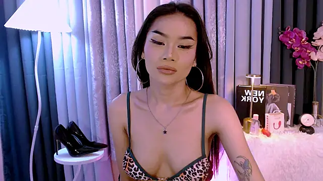 Coka_bella 即時 XXX 聊天
