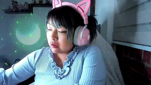 Chatroom XXX en direct de Shaddycute_