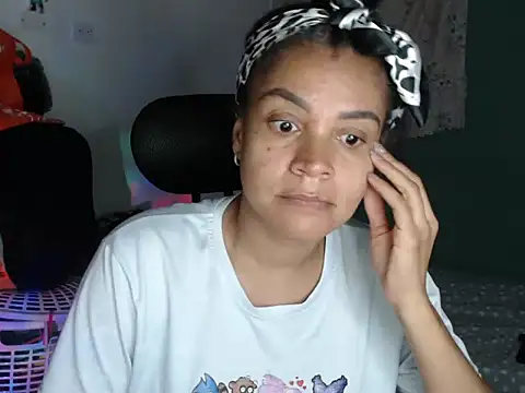 shayna_cute's Live XXX Chat