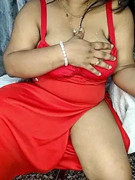 Curvy_Pooja élő XXX-chatje