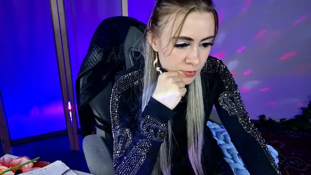 Kumiho_7777's Live XXX Chat