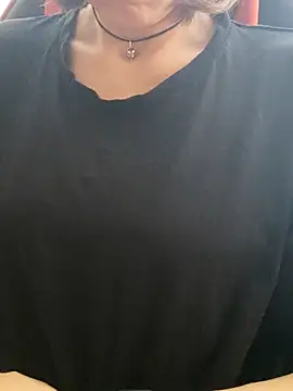 Aashikalaa Live XXX-Chat