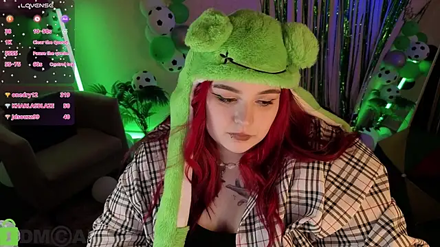 Mia_R0ss Adlı Modelin Canlı XXX Sohbeti