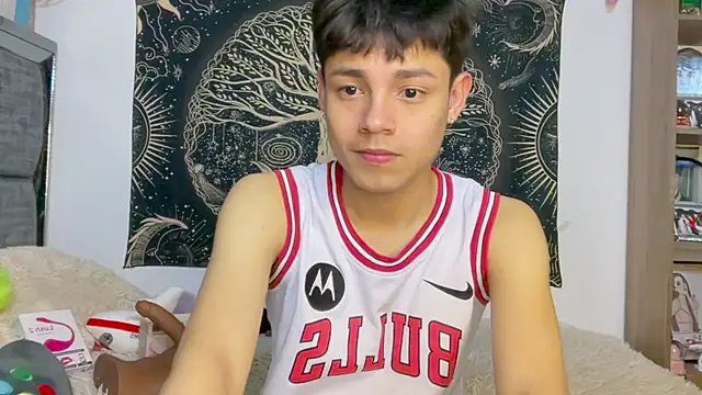 Chat XXX en directo de Andy_Belier23