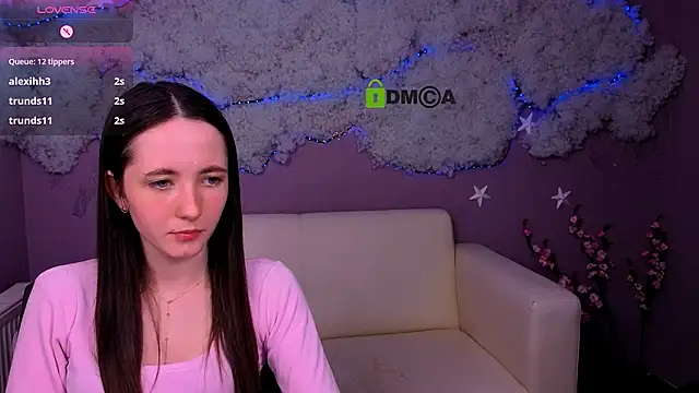 Онлайн чат XXX bella_dorn