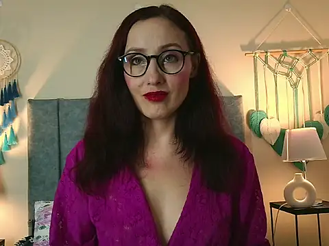 IberianMoonMK's Live XXX Chat