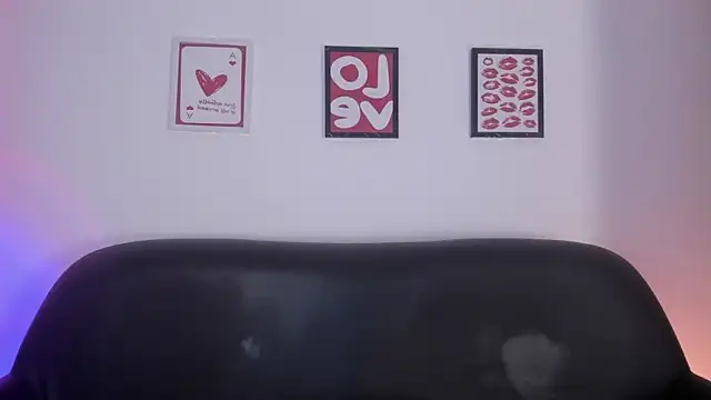 Chat +18 de Sweet_Fireee ao vivo
