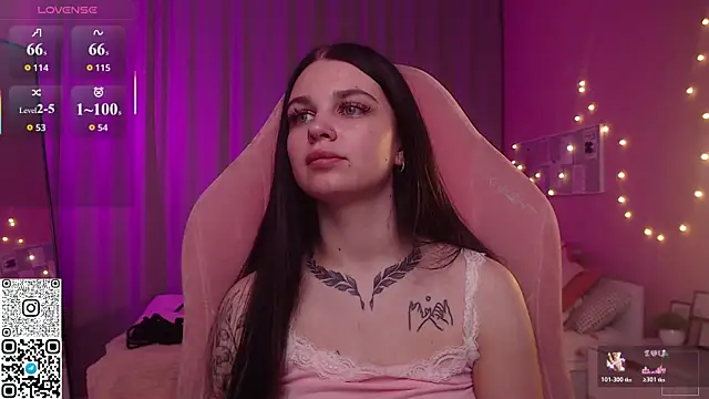 XXX chat uživo modela Michela_Fruet