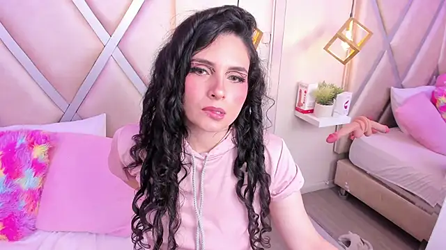 LilithRyder live XXX chat