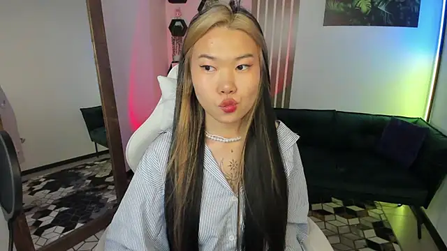 LunaPurrr Chat XXX live