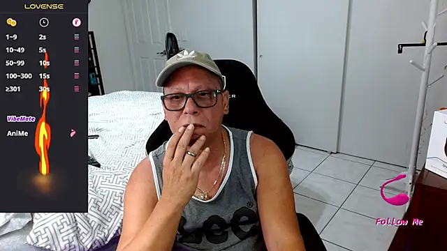 Chat +18 de Axel_264 ao vivo
