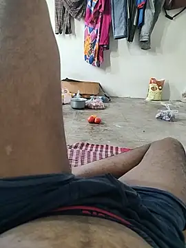 komaldesi Adlı Modelin Canlı XXX Sohbeti