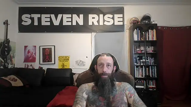 XXX chat uživo modela StevenRiseNYC