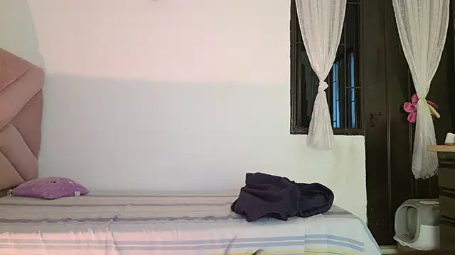 eva_sin18 Live XXX-Chat