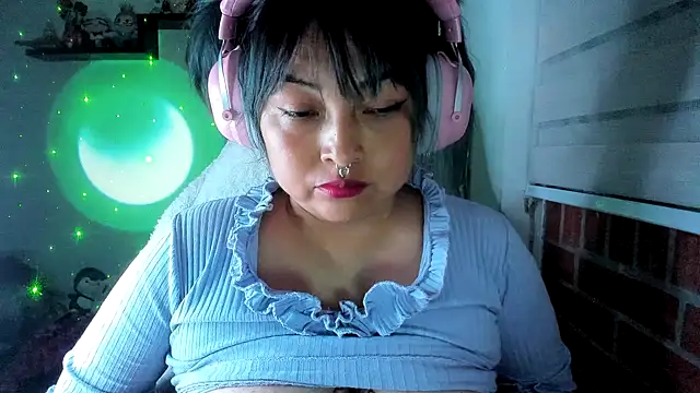Shaddycute_ – Live XXX-chat