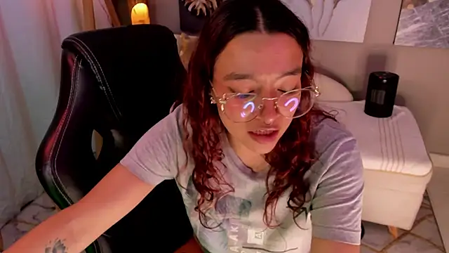 charlotte_bluee Chat XXX live