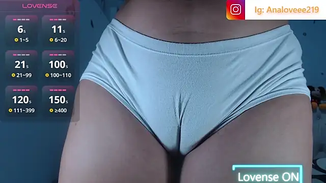 ana_studio's Live XXX Chat