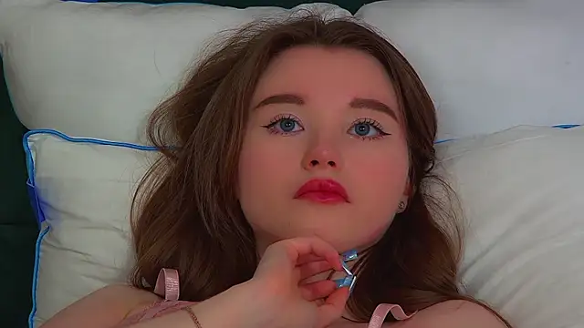 KeiraAsti Chat XXX live