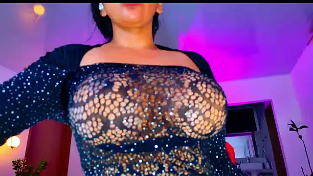 SQUIRT4UMEGAN Chat XXX live
