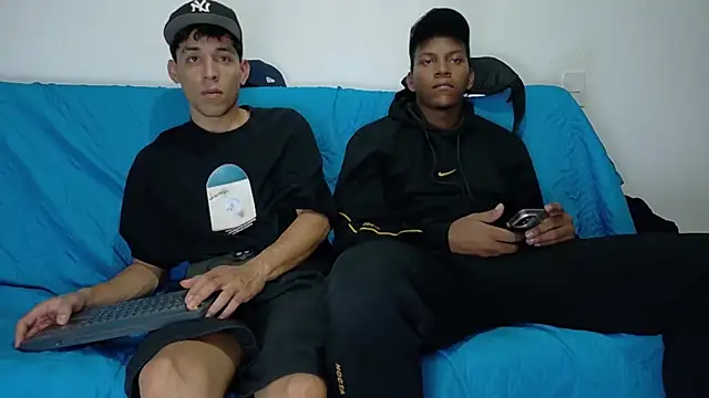 bully_boss élő XXX-chatje