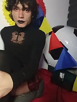 LittleTymmy live XXX chat
