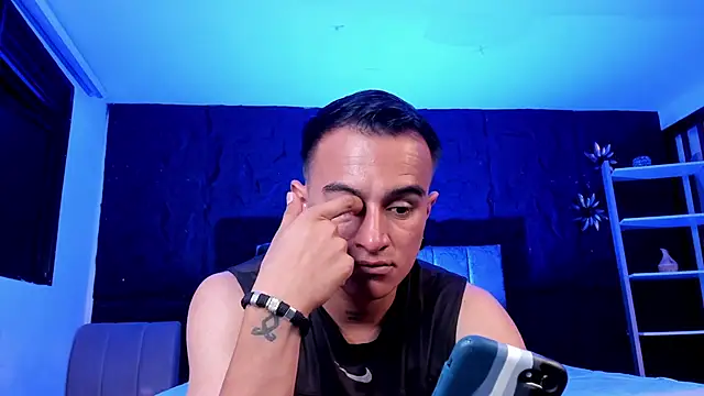 Chat XXX en directo de LiamDeep