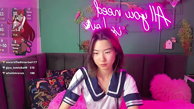 Runi_Asian's Live XXX Chat