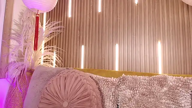 Tayzon_Foxxx Chat XXX live