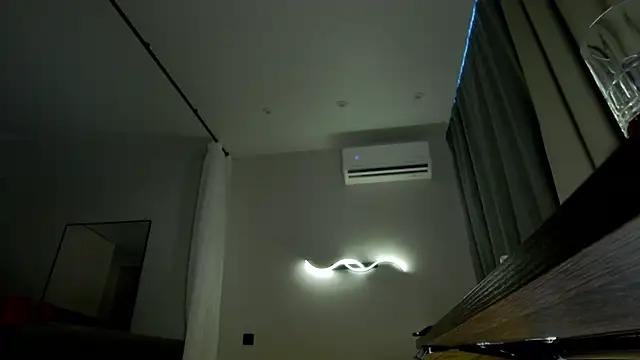 Živý XXX chat Tommy_cat
