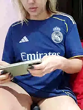 Barbara_Squirt_ 现场XXX聊天