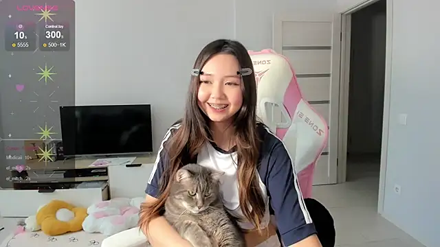 Fluffy_Rose Chat XXX in diretta