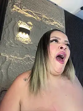 GenesisBlaze's Live XXX Chat