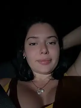 Živý XXX chat mangolini_parrocini