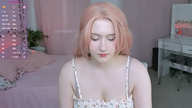 DelilahTaylor 现场XXX聊天