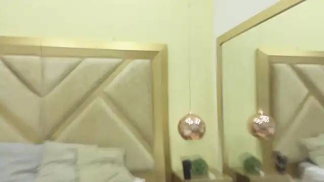 SelenaNoir_'s Live XXX Chat