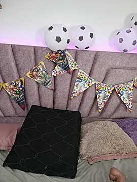 Chat +18 de Jessica_Kraftt ao vivo