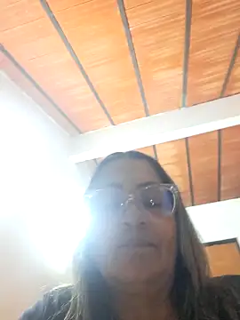 Vickyfox_'s Live XXX Chat