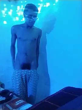 hotdereck001n Live XXX chat