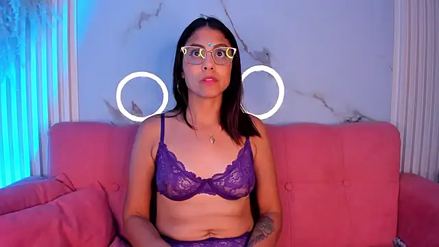 LunaRossie_ Chat XXX in diretta