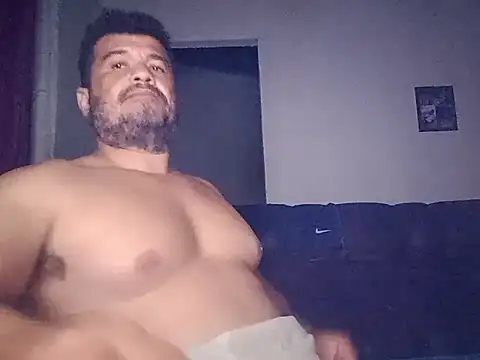 tarra122 – Naživo XXX chat