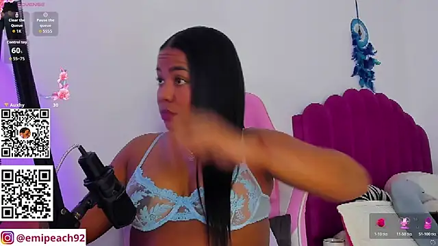 samanthaabloom Adlı Modelin Canlı XXX Sohbeti