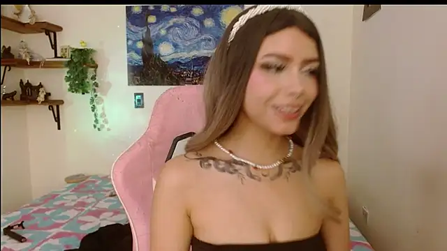 Chat +18 de Melhoneymoon ao vivo