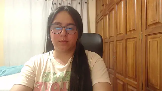 Venus_cat_ – Naživo XXX chat