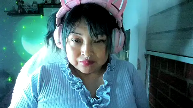 دردشة Shaddycute_ الجنسية المباشرة