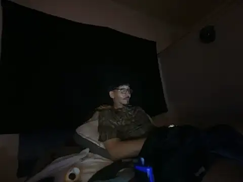 ThrowedWorldWide Live XXX-Chat