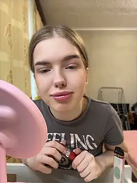 KayShaw XXX чат на живо