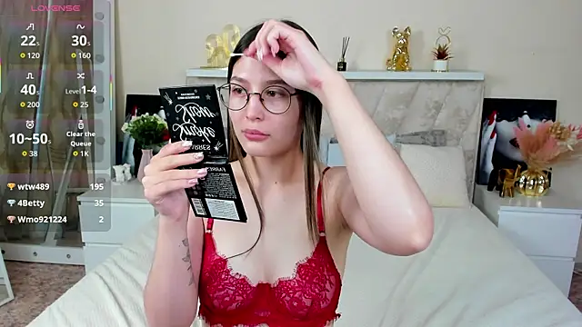 צ'אט XXX בשידור חי של AmelliaClark