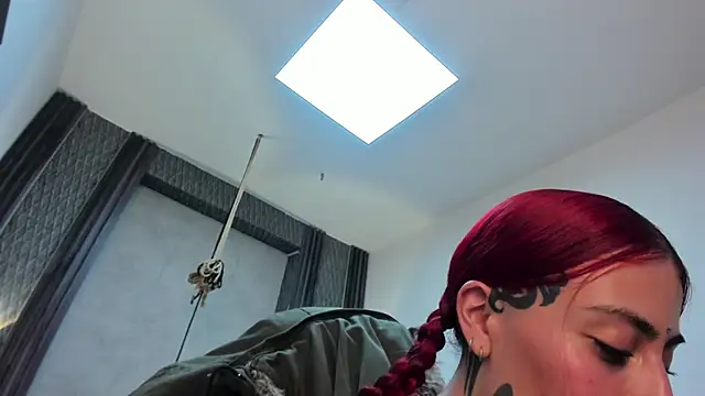 selene_red_ élő XXX-chatje