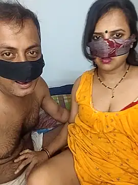 Darty_cpl live XXX chat